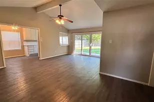 1117 High Point Rd, Arlington, TX 76015 - Photo 11