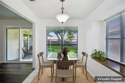 1725 Mayflower Drive, Carrollton, TX 75007 - Photo 11