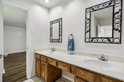 1725 Mayflower Drive, Carrollton, TX 75007 - Photo 19