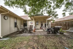 1409 Lincolnshire Way, Fort Worth, TX 76134 - Photo 23