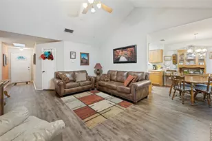 1409 Lincolnshire Way, Fort Worth, TX 76134 - Photo 5