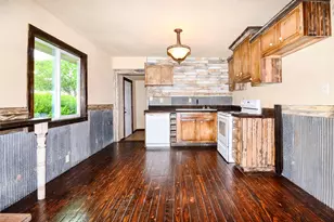 1421 N Cleveland Ave, Sherman, TX 75090 - Photo 3