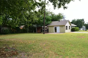 1421 N Cleveland Ave, Sherman, TX 75090 - Photo 31