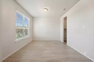 2956 Plumbago Dr, Fort Worth, TX 76108 - Photo 5