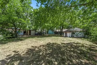 207 N Marable Street, West, TX 76691 - Photo 33