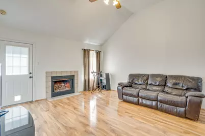 1200 Windy Meadows Drive, Burleson, TX 76028 - Photo 7