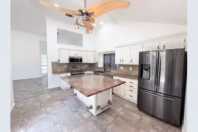 1613 Mullins Drive, Plano, TX 75025 - Photo 7
