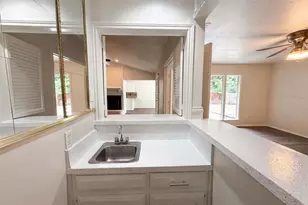 722 S Forest Ln, Duncanville, TX 75116 - Photo 11