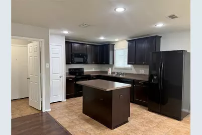 1804 Gayla Creek Drive, Little Elm, TX 75068 - Photo 11