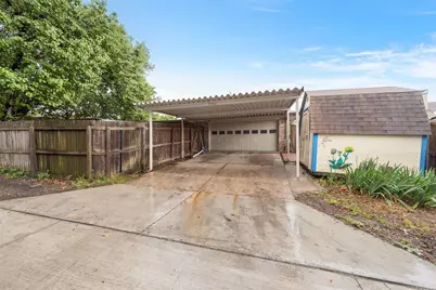 2623 Fallcreek Drive, Carrollton, TX 75006 - Photo 21