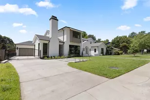 6454 Sondra Dr, Dallas, TX 75214 - Photo 39