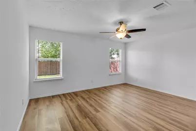 3883 Fox Run Drive, Fort Worth, TX 76123 - Photo 13