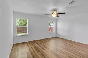 3883 Fox Run Dr, Fort Worth, TX 76123 - Photo 13