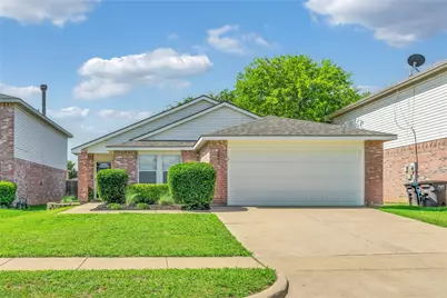 3883 Fox Run Drive, Fort Worth, TX 76123 - Photo 1