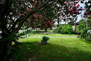 4362 Sunset Cir, The Colony, TX 75056 - Photo 3