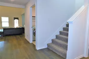 4025 Huntington Dr, Denton, TX 76209 - Photo 5