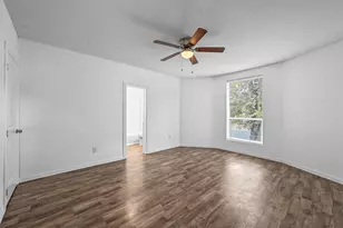 708 W Day St, Denison, TX 75020 - Photo 11