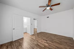 708 W Day St, Denison, TX 75020 - Photo 13