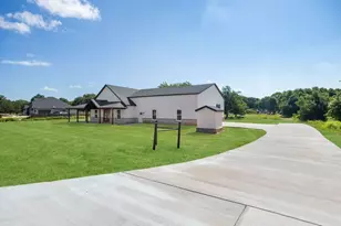 181 Co Rd 4757, Rhome, TX 76078 - Photo 33