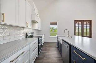 181 Co Rd 4757, Rhome, TX 76078 - Photo 9