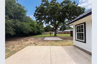 420 Bluebonnet Drive, Hurst, TX 76053 - Photo 21