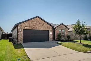 10300 Burtrum Dr, Fort Worth, TX 76177 - Photo 3