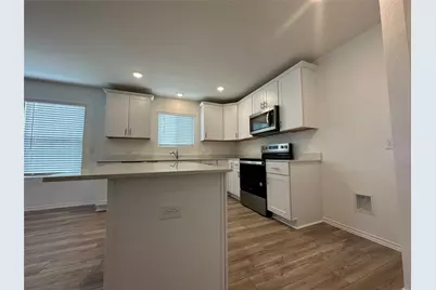 2533 Creekbend Lane, Denton, TX 76208 - Photo 5