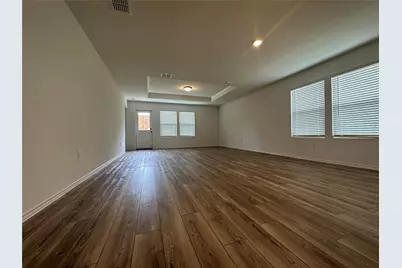 2533 Creekbend Lane, Denton, TX 76208 - Photo 3