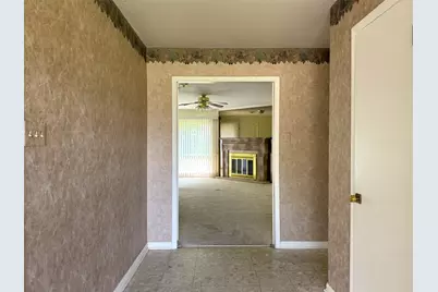 2117 Woodridge Drive, Abilene, TX 79605 - Photo 3