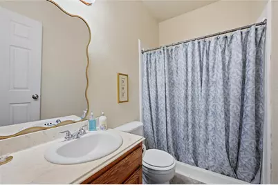 221 W 5th Street, Bonham, TX 75418 - Photo 35