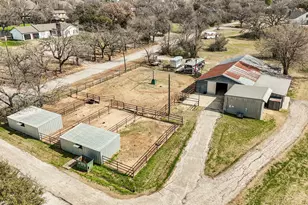 309 Sanders Rd, Denton, TX 76210 - Photo 3