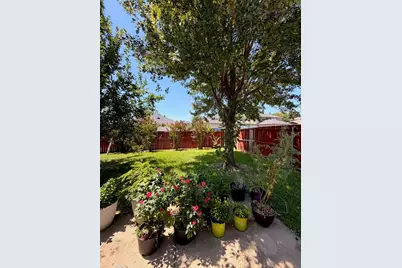 732 Dandelion Drive, Mesquite, TX 75149 - Photo 13