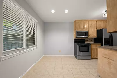 1214 Baylor Avenue #111, Waco, TX 76706 - Photo 13
