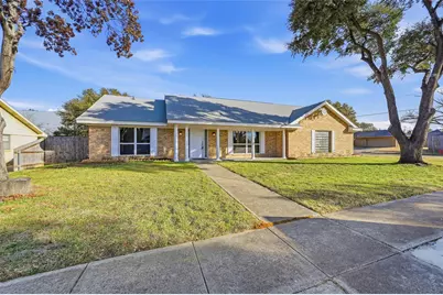 3301 Peachtree Lane, Pantego, TX 76013 - Photo 3