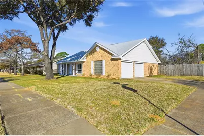 3301 Peachtree Lane, Pantego, TX 76013 - Photo 5