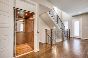 7819 Verona Pl, Dallas, TX 75231 - Photo 11