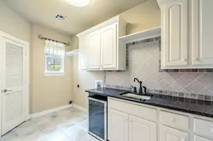 806 Forest Oaks Cir, Woodway, TX 76712 - Photo 29