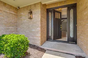 409 Pebblecreek Dr, Garland, TX 75040 - Photo 5