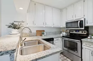 4034 Rawlins St, Dallas, TX 75219 - Photo 11