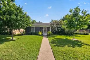 346 Classen Dr, Dallas, TX 75218 - Photo 1