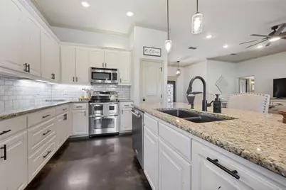 10485 Indian Trail, Sanger, TX 76266 - Photo 9