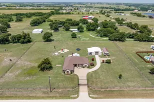 10485 Indian Trail, Sanger, TX 76266 - Photo 29