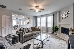 1932 Cliffrose Dr, Little Elm, TX 75068 - Photo 3