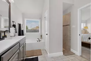 101 Loving Trail, Justin, TX 76247 - Photo 21
