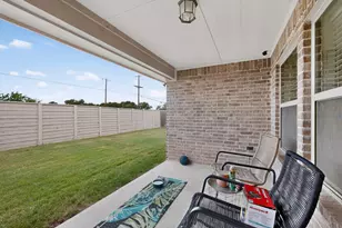 101 Loving Trail, Justin, TX 76247 - Photo 31