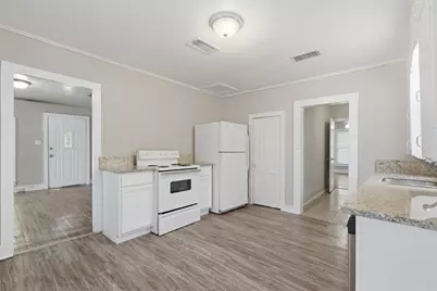 630 E Acheson Street, Denison, TX 75021 - Photo 3