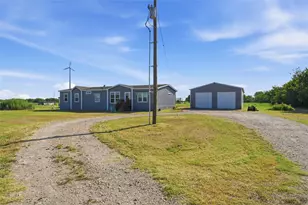 404 Hcr 3258, Mount Calm, TX 76673 - Photo 1