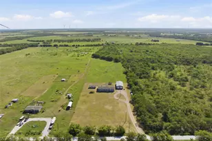 404 Hcr 3258, Mount Calm, TX 76673 - Photo 3