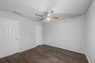 1205 SE 14th St, Mineral Wells, TX 76067 - Photo 27