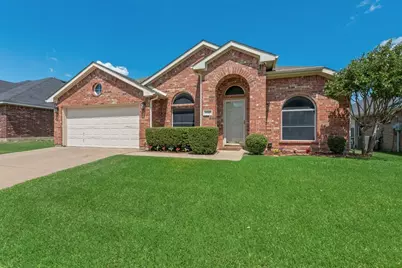 7711 Pittsford Lane, Arlington, TX 76002 - Photo 3